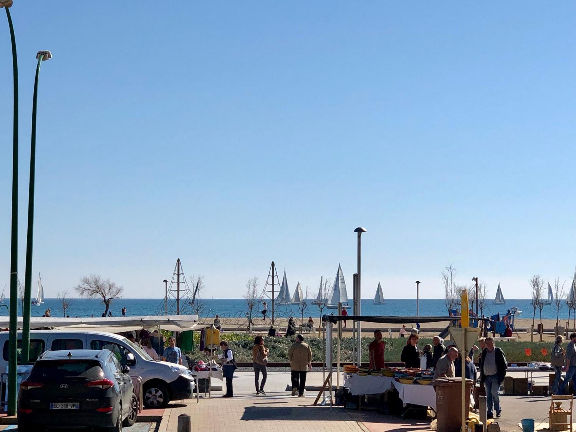Apartament Amb Jardi A La Platja D'Empuriabrava Buitenkant foto