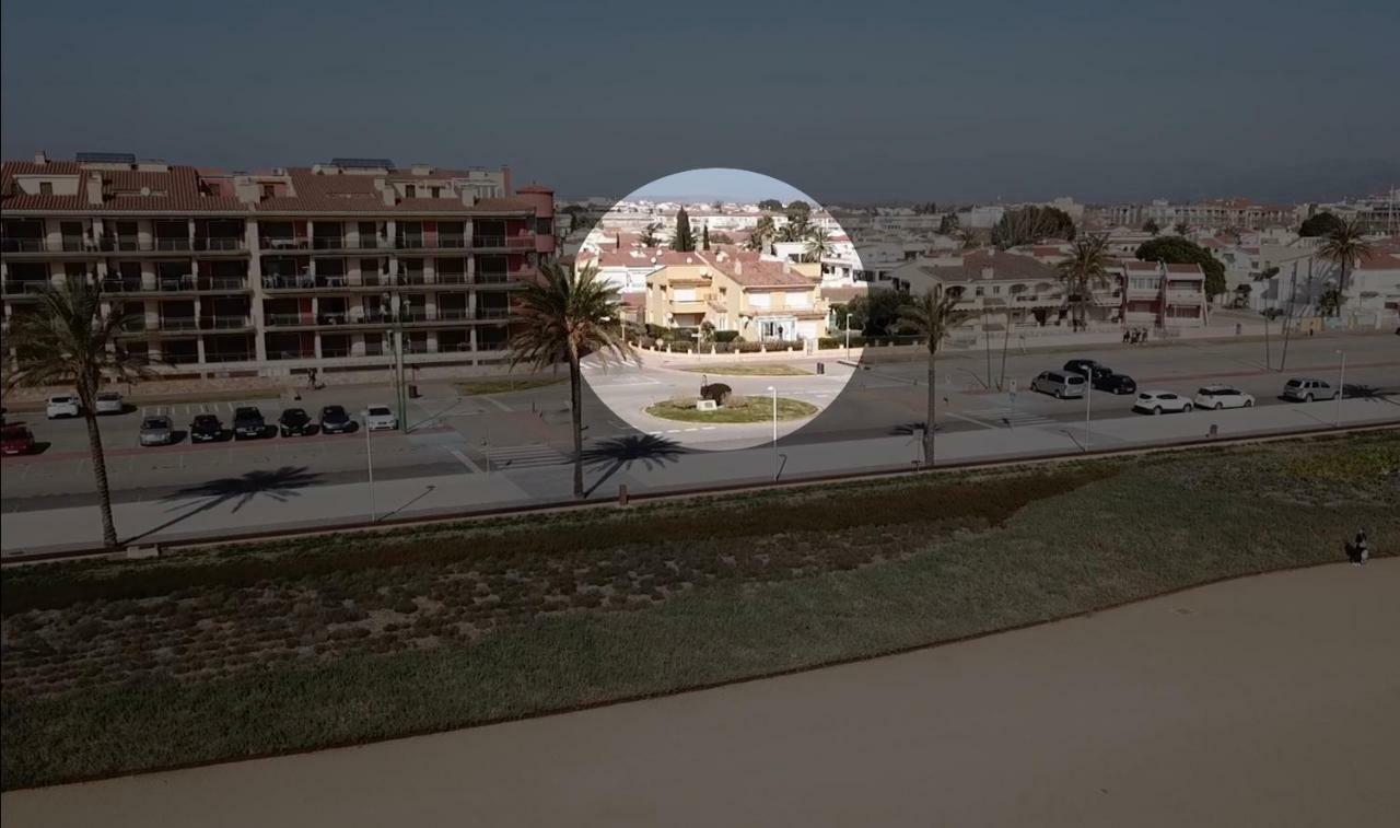 Apartament Amb Jardi A La Platja D'Empuriabrava Buitenkant foto