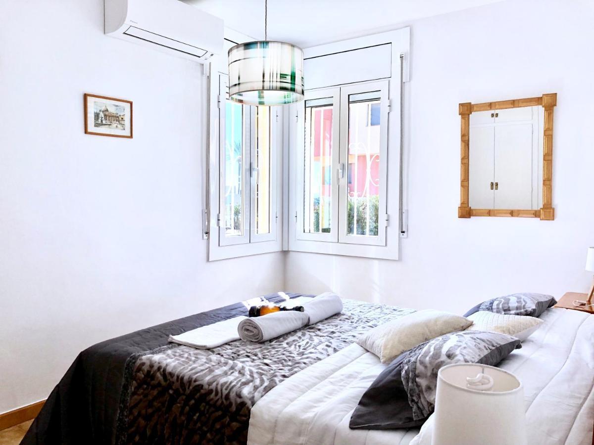 Apartament Amb Jardi A La Platja D'Empuriabrava Buitenkant foto